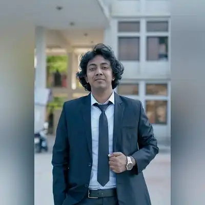 毛然梨